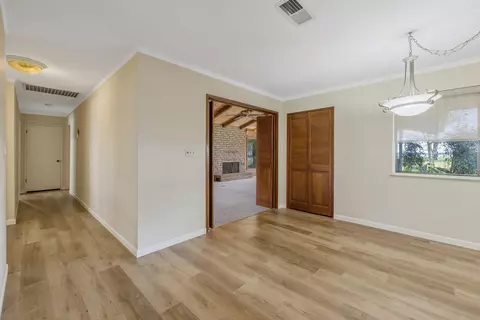 Entry Way - 9678 Elder Ave, Hanford, CA 93230 photo 5 of 7