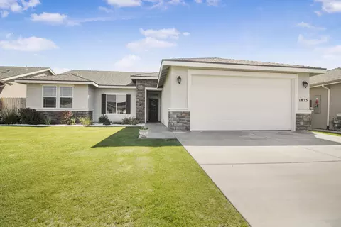1825 W Date Ave, Porterville, CA 93257