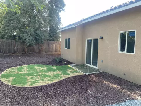 2018 E Seeger Ave, Visalia, CA 93292 photo 7