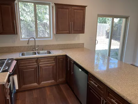 2018 E Seeger Ave, Visalia, CA 93292 photo 20