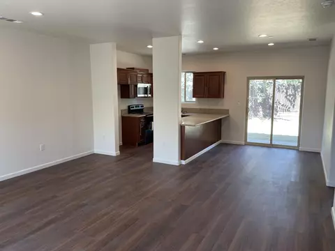 2018 E Seeger Ave, Visalia, CA 93292 photo 17