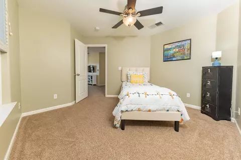 1029 Freedom Dr, Lemoore, CA 93245 photo 24