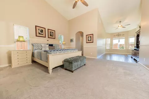 1029 Freedom Dr, Lemoore, CA 93245 photo 19