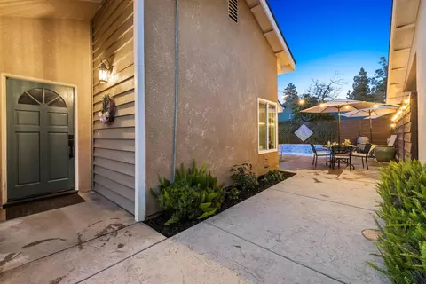 1808 S Enos St, Visalia, CA 93292 photo 46