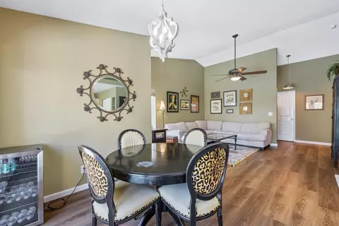 1808 S Enos St, Visalia, CA 93292 photo 15