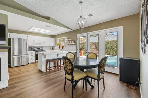 1808 S Enos St, Visalia, CA 93292 photo 11