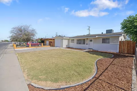 Exterior - 1813 6th Ave, Delano, CA 93215 photo 1 of 8