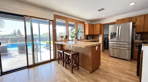 Kitchen - 4005 W Iris Ave, Visalia, CA 93277 photo 1 of 6