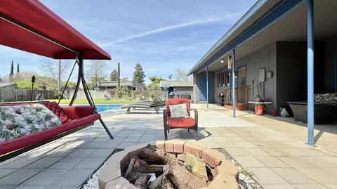 Exterior - 4005 W Iris Ave, Visalia, CA 93277 photo 7 of 14