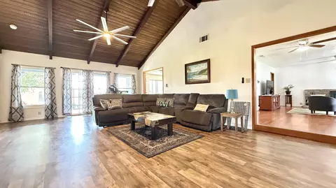 Living - 4005 W Iris Ave, Visalia, CA 93277 photo 6 of 8