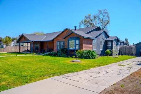 Exterior - 4005 W Iris Ave, Visalia, CA 93277 photo 4 of 14