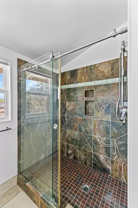 241 S Orange Ave, Exeter, CA 93221 photo 32