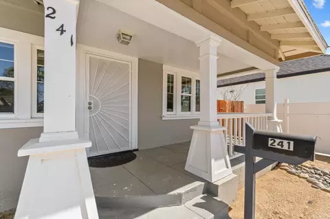 241 S Orange Ave, Exeter, CA 93221 photo 5