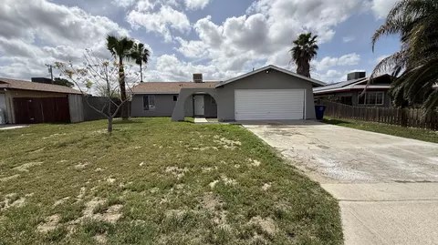 20269 Magnolia St, Stratford, CA 93266