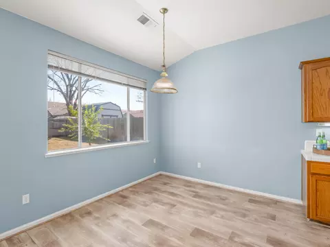 Dining - 600 Haven Way, Lemoore, CA 93245 photo 1 of 1