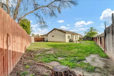 681 Sandcastle Ave, Lemoore, CA 93245 photo 36