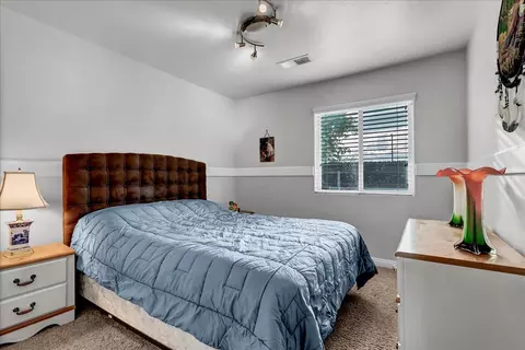 681 Sandcastle Ave, Lemoore, CA 93245 photo 23