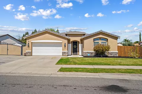 1810 Bual Ct, Tulare, CA 93274