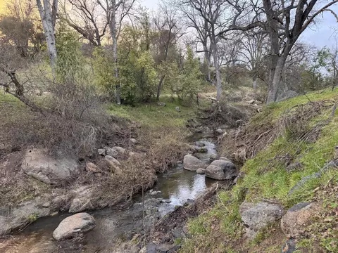 1440 Whitaker Forest Rd, Badger, CA 93603 photo 12