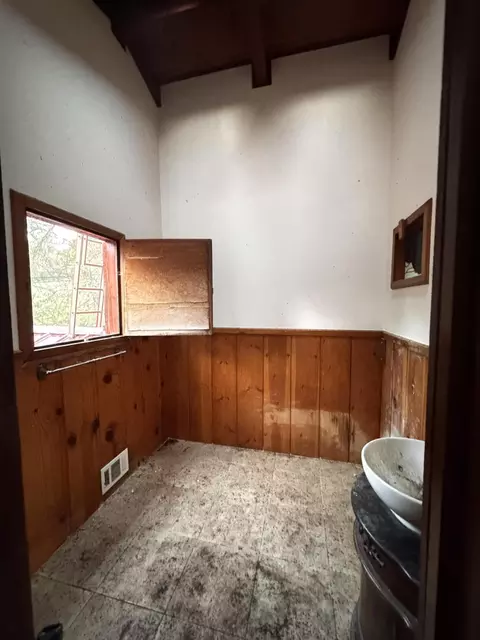 1440 Whitaker Forest Rd, Badger, CA 93603 photo 27