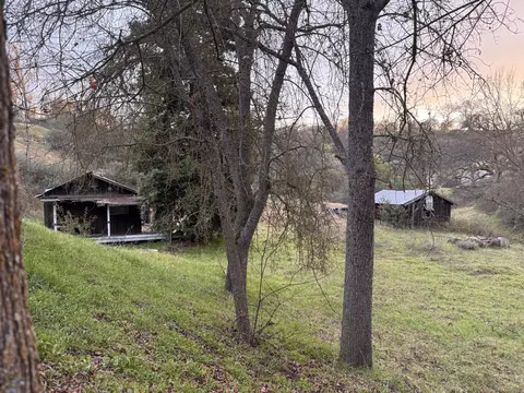 1440 Whitaker Forest Rd, Badger, CA 93603 photo 22