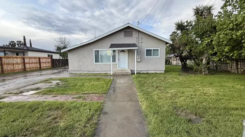 6844 Harvest Ave, Goshen, CA 93227