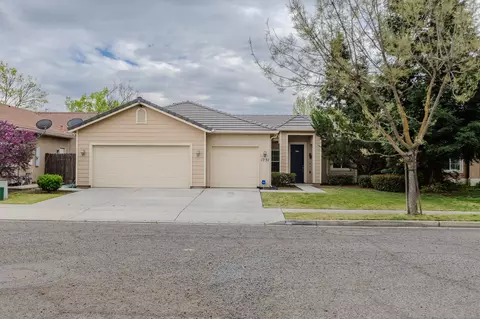 1737 Arneis Ave, Tulare, CA 93274