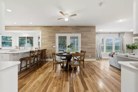 Dining - 2511 E Harter Ct, Visalia, CA 93292 photo 7 of 10
