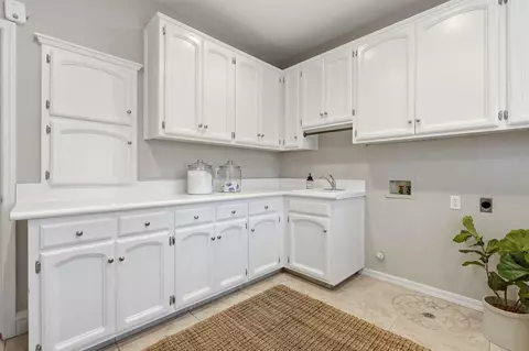 Other - 2511 E Harter Ct, Visalia, CA 93292 photo 11 of 17