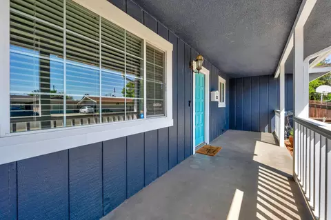 Exterior - 323 Plum St, Exeter, CA 93221 photo 4 of 14