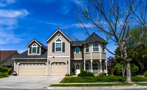 1770 Charles Krug Ave, Tulare, CA 93274
