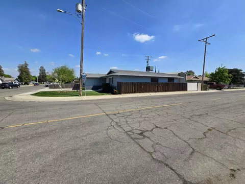 200 Sequoia Dr, Exeter, CA 93221 photo 3