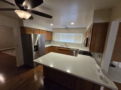 200 Sequoia Dr, Exeter, CA 93221 photo 6