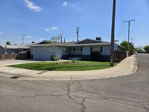 200 Sequoia Dr, Exeter, CA 93221 photo 2