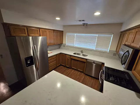 200 Sequoia Dr, Exeter, CA 93221 photo 4