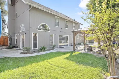 Exterior - 601 Quail Ct, Exeter, CA 93221 photo 6 of 20
