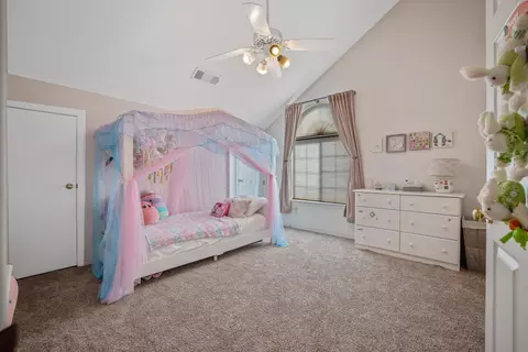 Bedroom - 601 Quail Ct, Exeter, CA 93221 photo 4 of 4