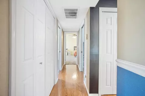 Entry Way - 601 Quail Ct, Exeter, CA 93221 photo 3 of 8