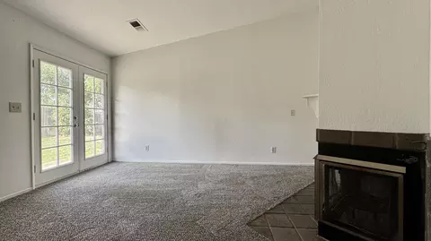2030 E Andrea Ct, Visalia, CA 93292 photo 11