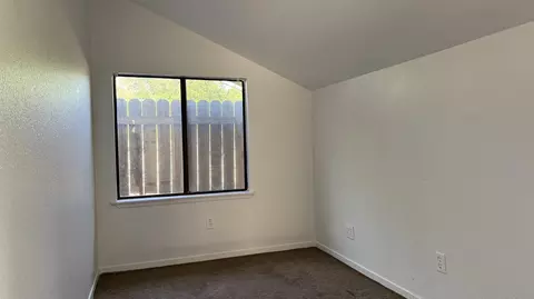 2030 E Andrea Ct, Visalia, CA 93292 photo 23