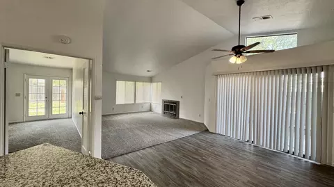 2030 E Andrea Ct, Visalia, CA 93292 photo 8