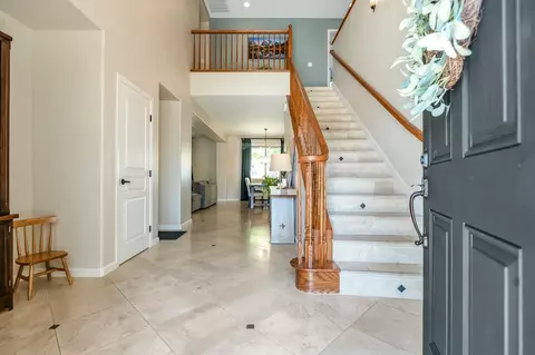 Entry Way - 6138 W Delaware Ct, Visalia, CA 93277 photo 3 of 16