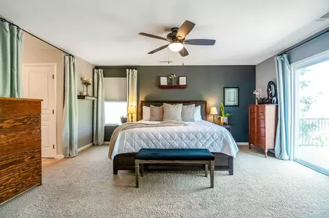 Bedroom - 6138 W Delaware Ct, Visalia, CA 93277 photo 4 of 8