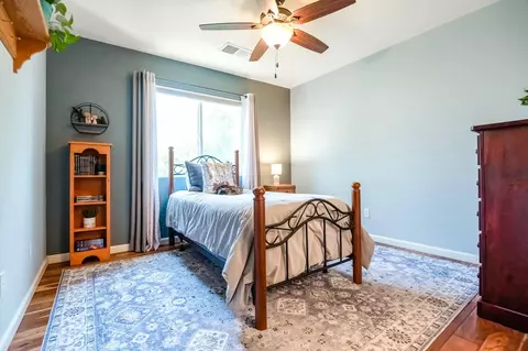 Bedroom - 6138 W Delaware Ct, Visalia, CA 93277 photo 8 of 8
