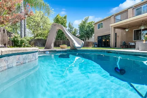 Exterior - 6138 W Delaware Ct, Visalia, CA 93277 photo 13 of 29