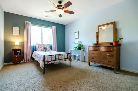 Bedroom - 6138 W Delaware Ct, Visalia, CA 93277 photo 6 of 8
