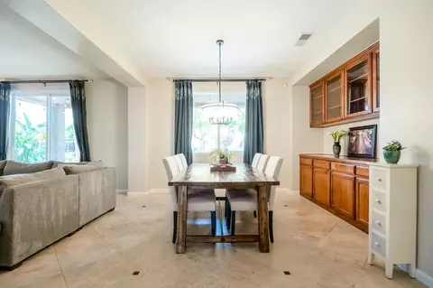 Dining - 6138 W Delaware Ct, Visalia, CA 93277 photo 1 of 3