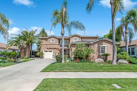 6138 W Delaware Ct, Visalia, CA 93277