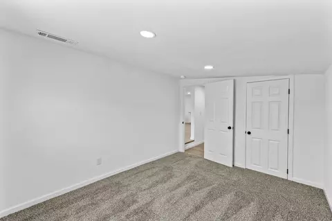 318 E 11th St, Hanford, CA 93230 photo 27