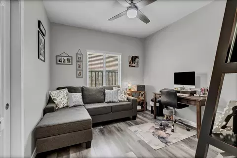 1218 N Leila St, Visalia, CA 93291 photo 19